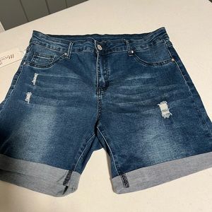 MEISITE push-up collection women’s Junior size 15 high waisted distressed shorts